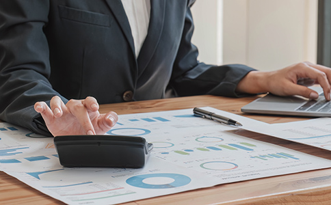 境外旅游經(jīng)營許可證怎么辦理？