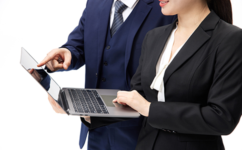 如何辦理公司變更法人的流程？